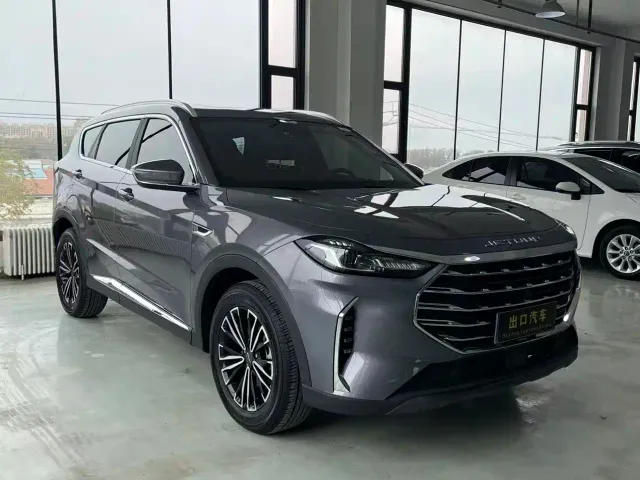 Jetour X70 Plus — Фото автомобиля 3