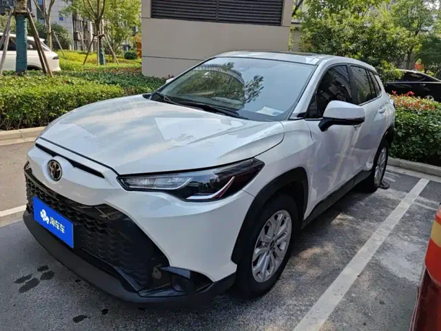 Фотография автомобиля — Toyota Frontlander