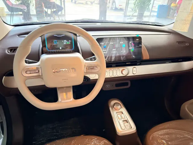 Changan Lumin — Фото автомобиля 7