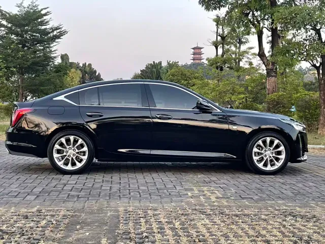 Cadillac CT5 — Фото автомобиля 4