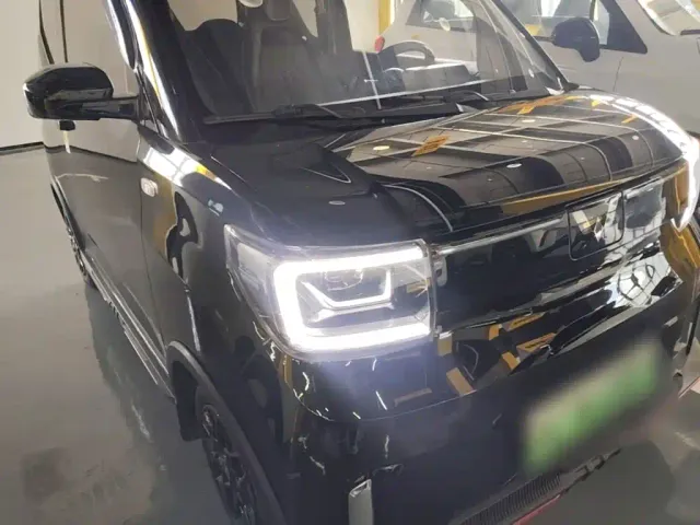Wuling Hongguang Mini EV — Фото автомобиля 3