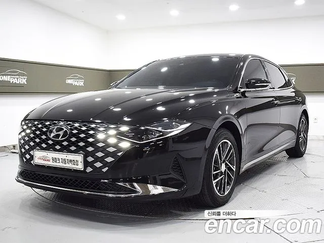 Фотография автомобиля — Hyundai Grandeur Grandeur (New)