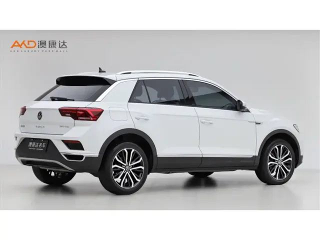 Volkswagen T-Roc — Фото автомобиля 3