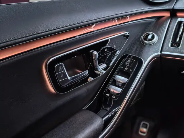 Mercedes-Benz S-Class — Фото автомобиля 29