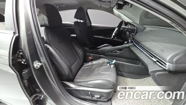 Hyundai Avante CN7 — Фото автомобиля 26