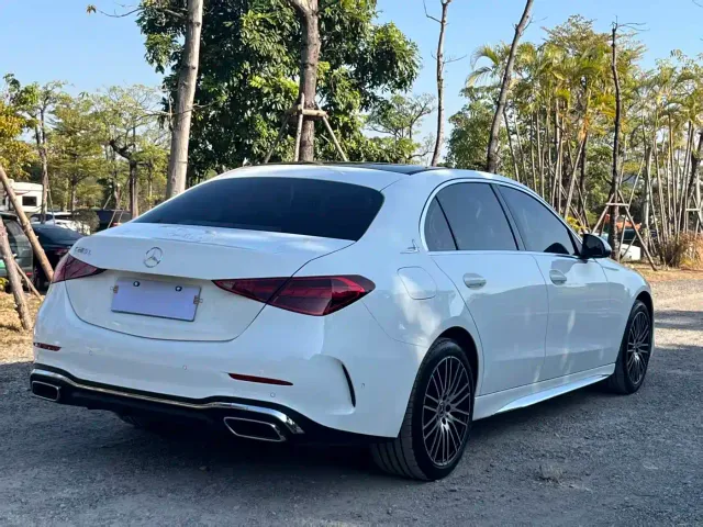 Mercedes-Benz C-Class — Фото автомобиля 7
