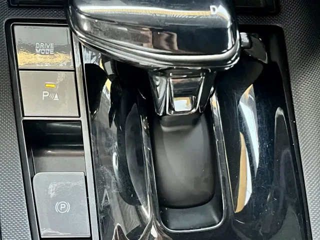 Hyundai Elantra — Фото автомобиля 20