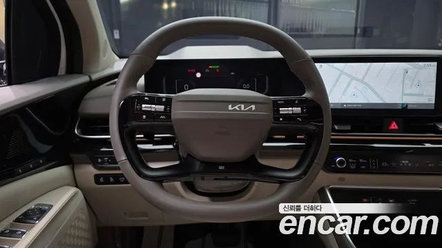 Kia Carnival Generation 4 — Фото автомобиля 12