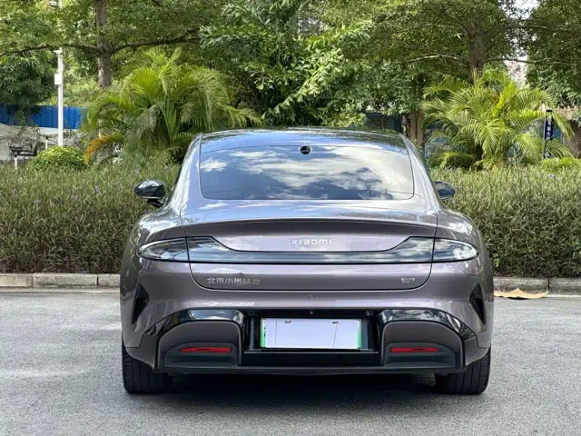 Xiaomi SU7 — Фото автомобиля 6