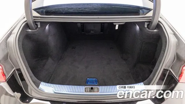 Mercedes-Benz S-Class W223 — Фото автомобиля 11