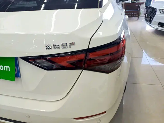 Nissan Sylphy — Фото автомобиля 7