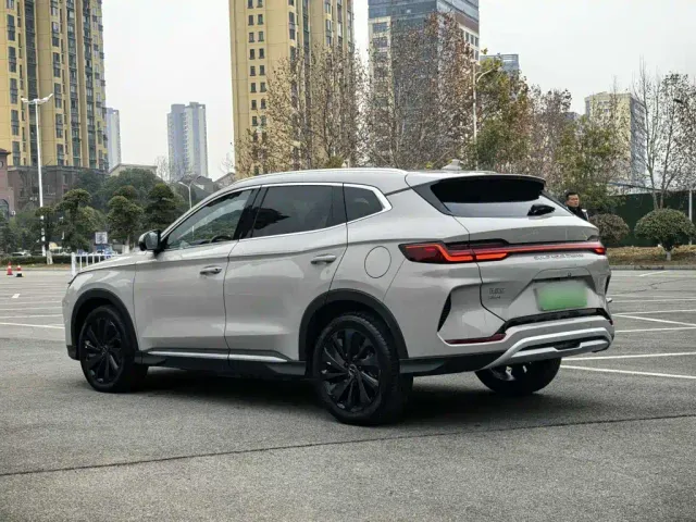 BYD Song PLUS — Фото автомобиля 14