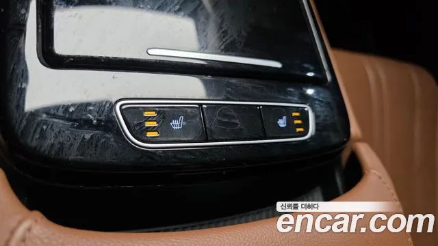 Genesis G80 Бензин 2.5 турбо AWD — Фото автомобиля 18