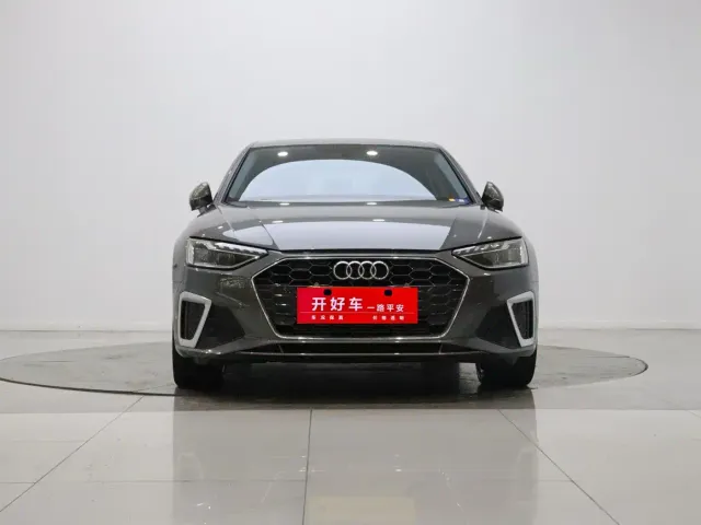 Audi A4L — Фото автомобиля 2