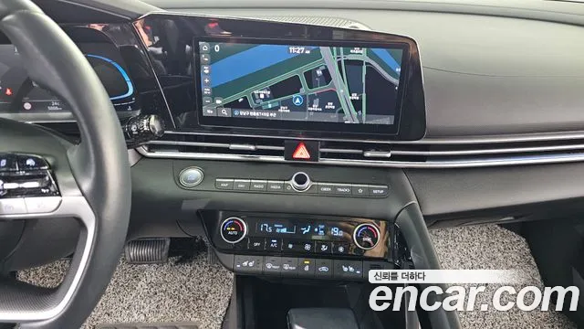 Hyundai Avante CN7 — Фото автомобиля 13