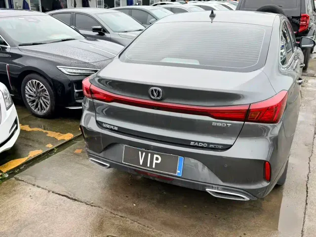 Changan Eado — Фото автомобиля 12