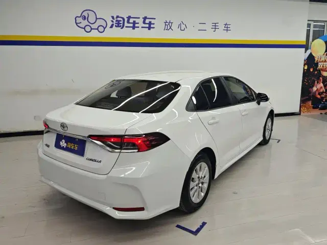 Toyota Corolla — Фото автомобиля 3