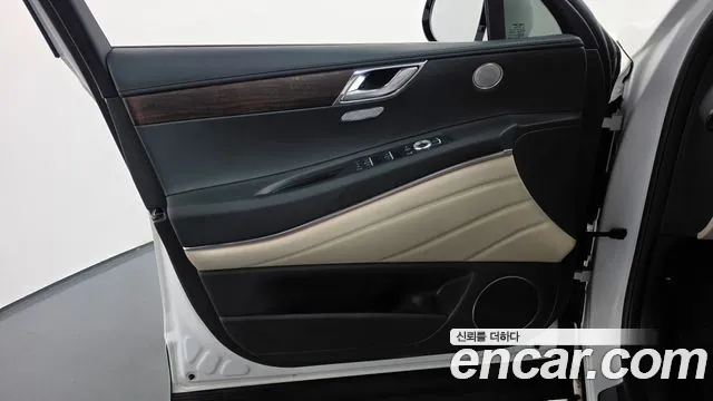 Genesis GV80 — Фото автомобиля 13