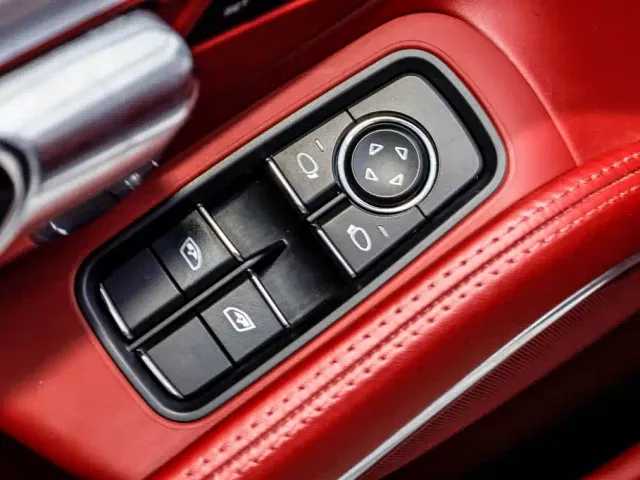 Porsche 718 — Фото автомобиля 22