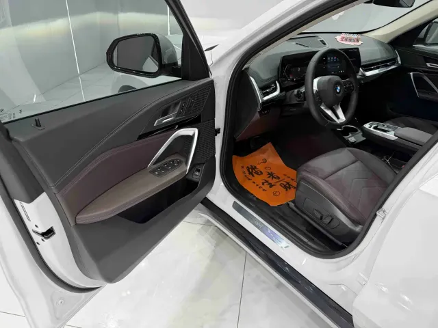 BMW X1 — Фото автомобиля 7