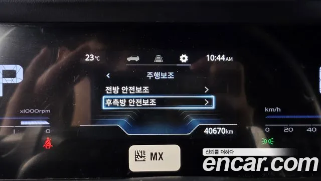KG_Mobility_Ssangyong Torres Torres Бензин 1.5 2WD — Фото автомобиля 16