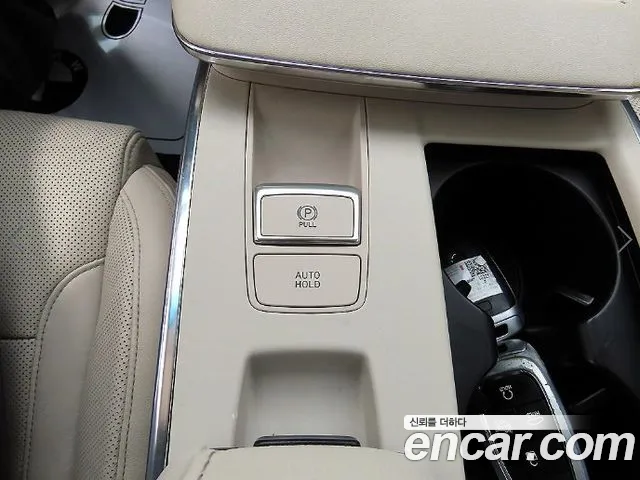 Hyundai Grandeur (New) Hybrid — Фото автомобиля 14