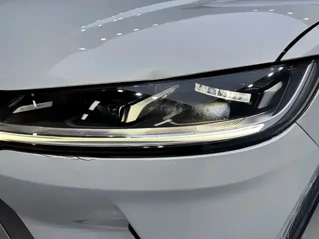 BYD Yuan UP — Фото автомобиля 17