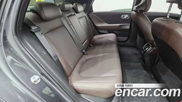 Hyundai Ioniq 6 — Фото автомобиля 11
