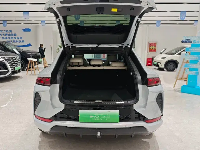 BYD Song L EV — Фото автомобиля 15