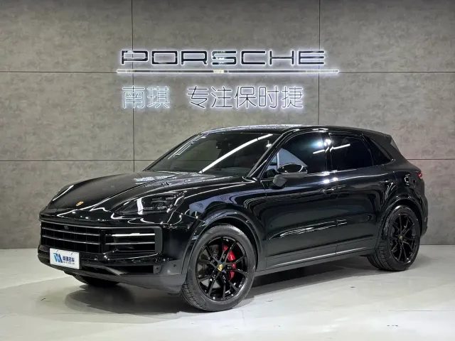 Фотография автомобиля — Porsche Cayenne