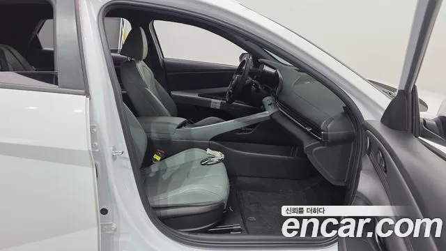 Hyundai AVANTE Новый Avante (CN7) — Фото автомобиля 26