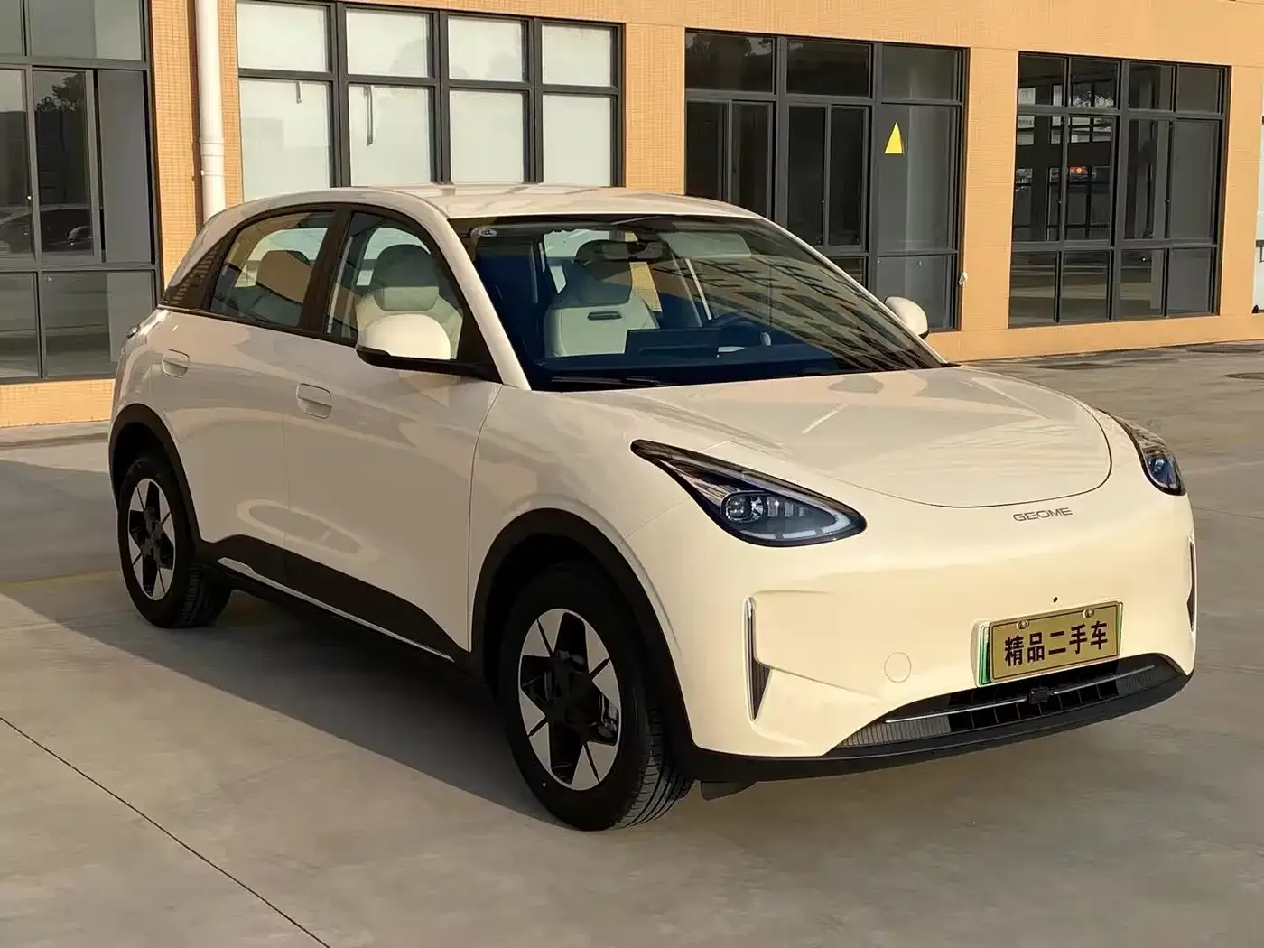 Geely Galaxy Starry Wish 2025 310km Dream Edition — Фото автомобиля 3
