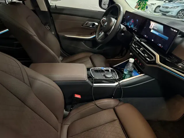 BMW BMW i3 2022 eDrive 35 L — Фото автомобиля 4