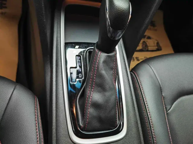 Chevrolet Monza — Фото автомобиля 2