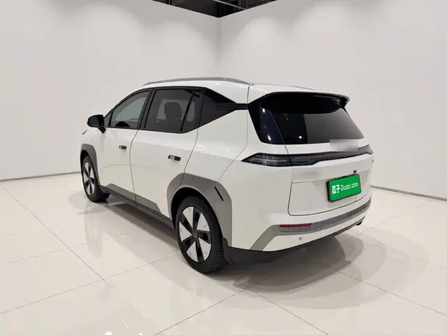 GAC Aion Y — Фото автомобиля 4