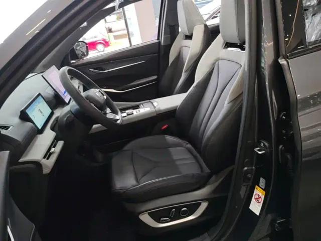 Changan CS75 Plus — Фото автомобиля 14