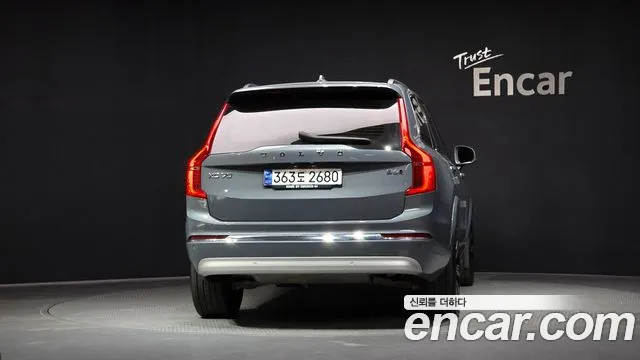 Вольво XC90 XC90 2 поколение B6 Inscription — Фото автомобиля 4