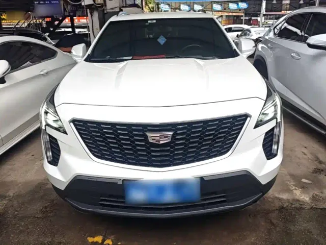 Cadillac XT4 — Фото автомобиля 2