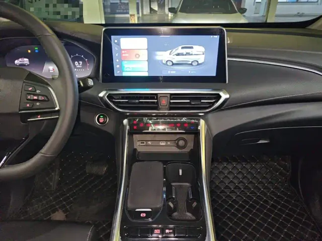 Maxus G50 — Фото автомобиля 12