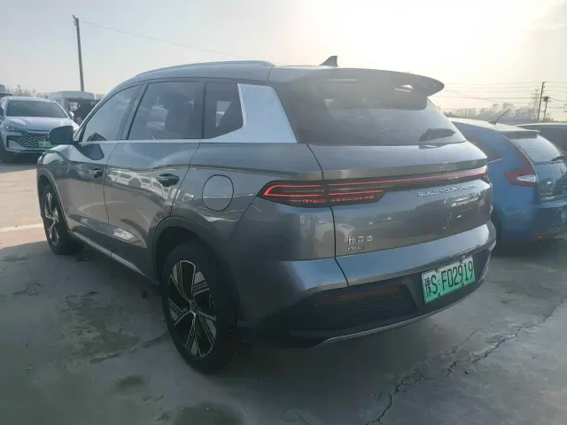 BYD Song Pro — Фото автомобиля 3