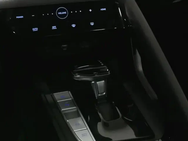 Hyundai Elantra — Фото автомобиля 13