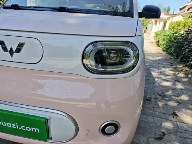 Wuling Hongguang Mini EV — Фото автомобиля 23