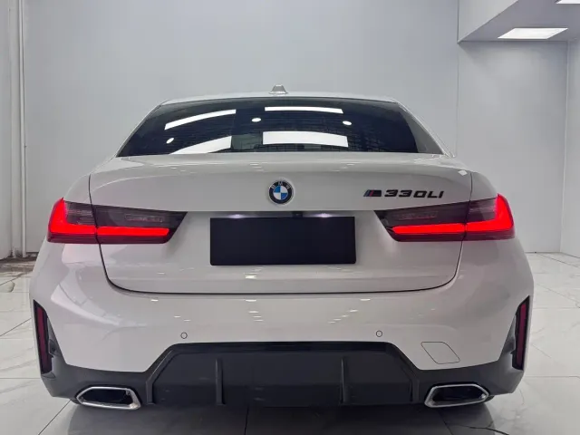 BMW 3 Series — Фото автомобиля 5