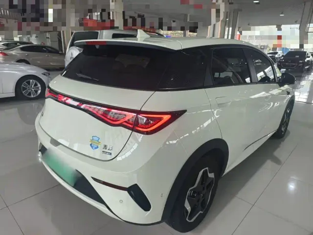 BYD Dolphin — Фото автомобиля 6