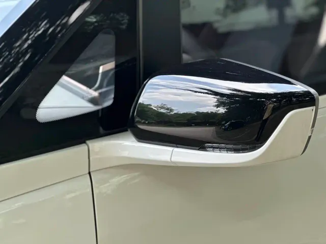 Wuling NanoEV — Фото автомобиля 7