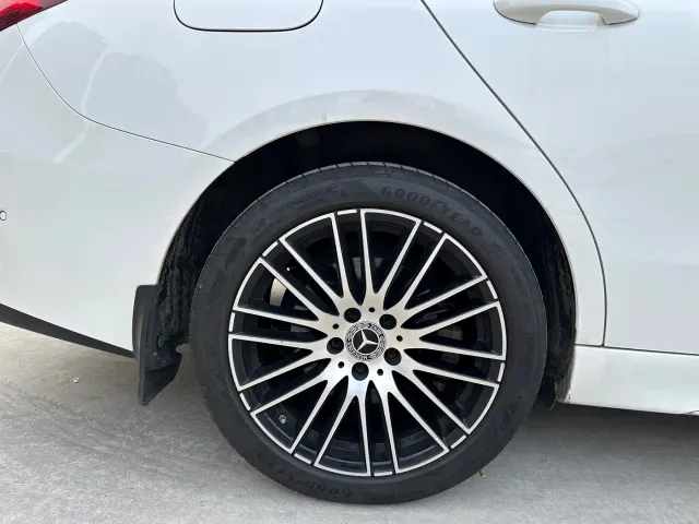 Mercedes-Benz C-Class — Фото автомобиля 17
