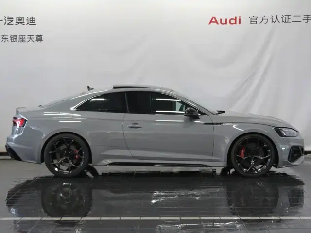 Audi RS 5 — Фото автомобиля 4