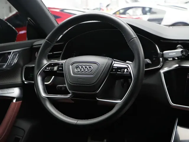 Audi A7L — Фото автомобиля 18