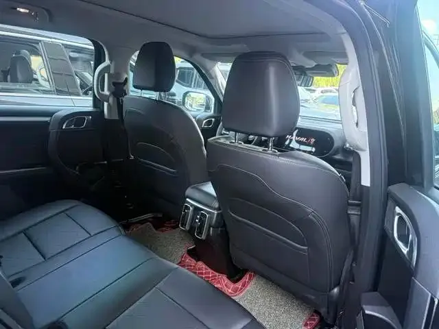 Haval Big Dog — Фото автомобиля 9