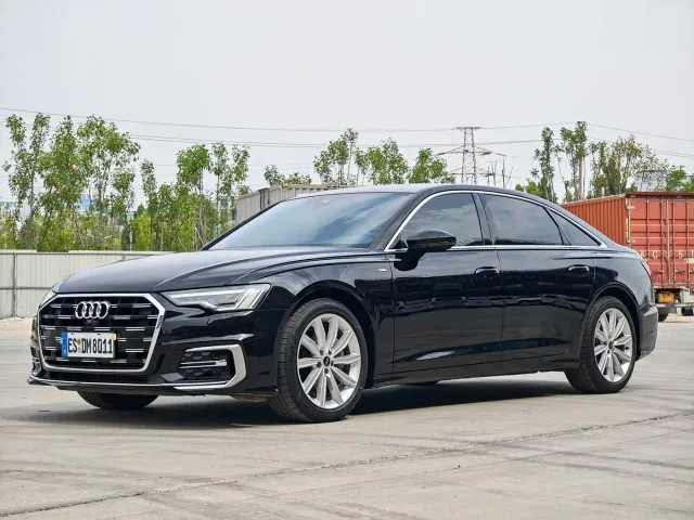 Audi A6L — Фото автомобиля 3
